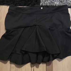 Black mini skirt / skort brand new very comfortable